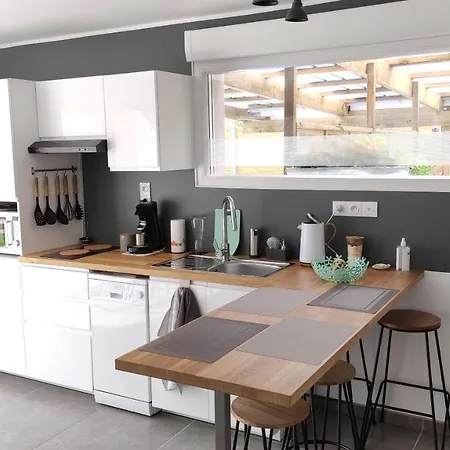 La Pause Au Cub, Maison Cubique Confort Hinges